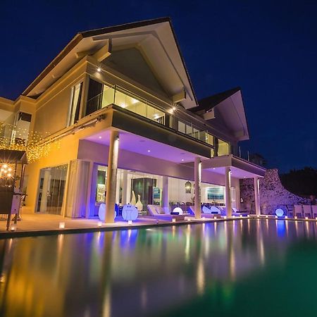 Grand Cliff Ungasan Villa Uluwatu  Bagian luar foto